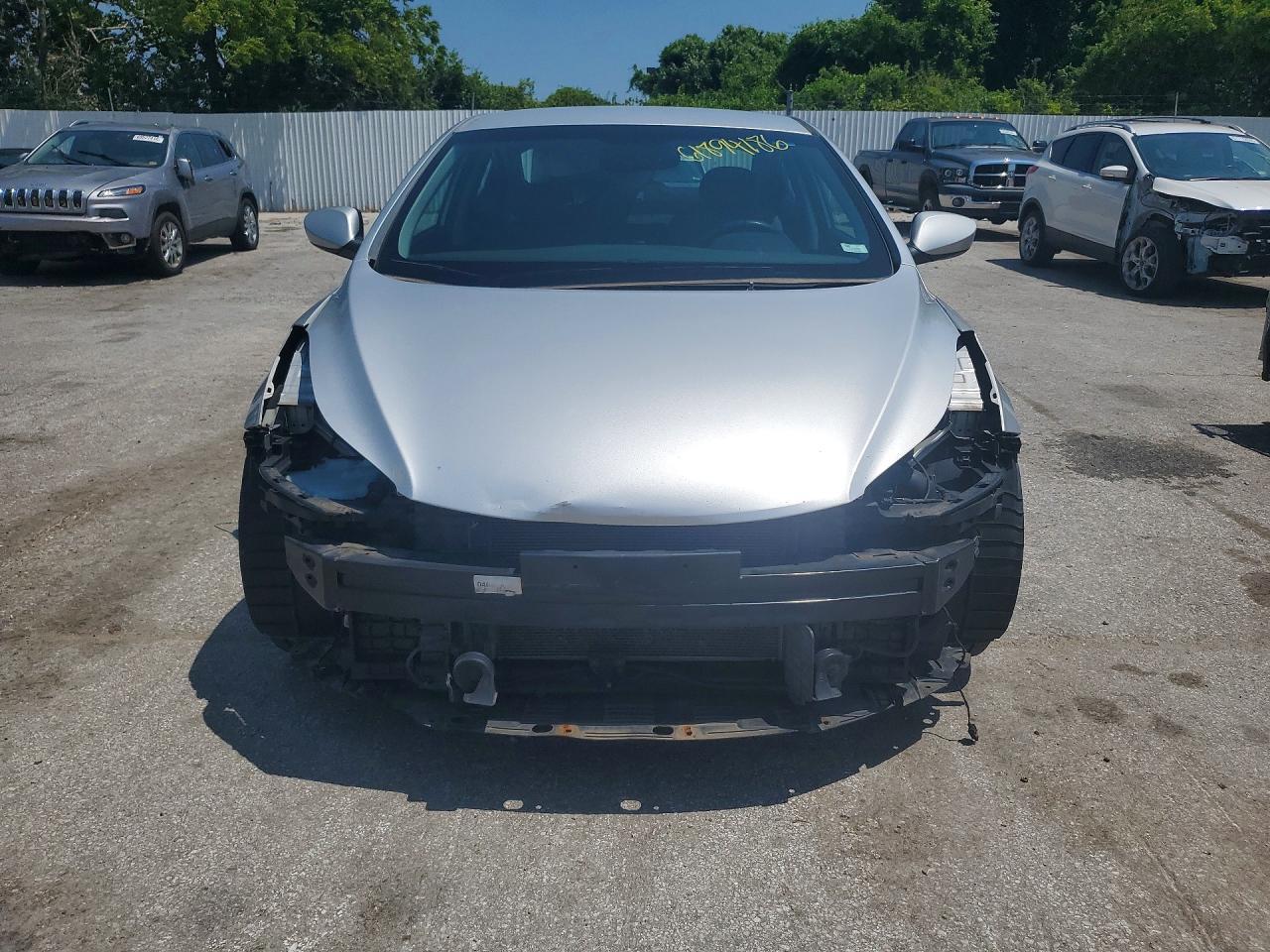 2016 Hyundai Elantra Se - Фото 5