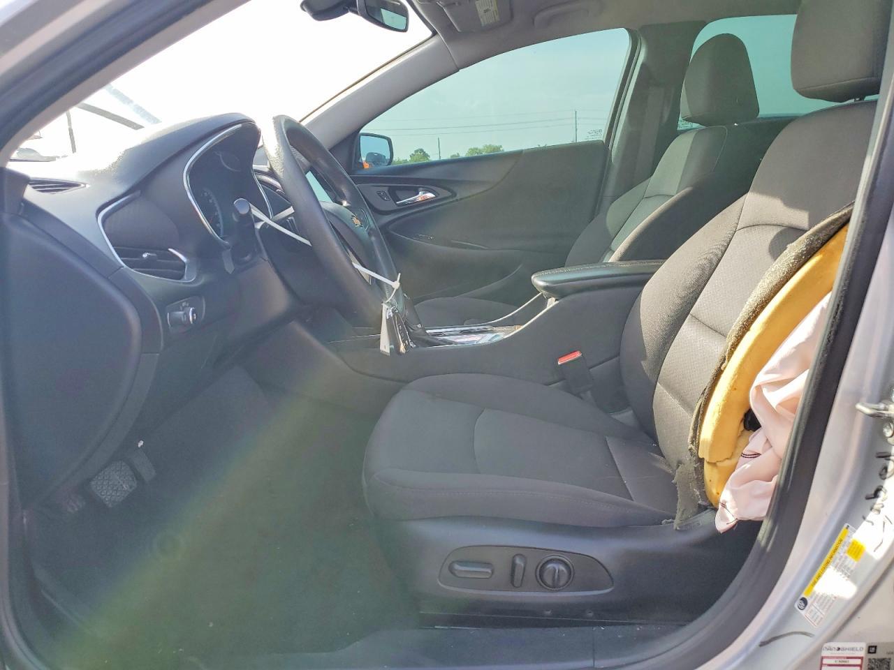 2019 Chevrolet Malibu Lt - Image 7