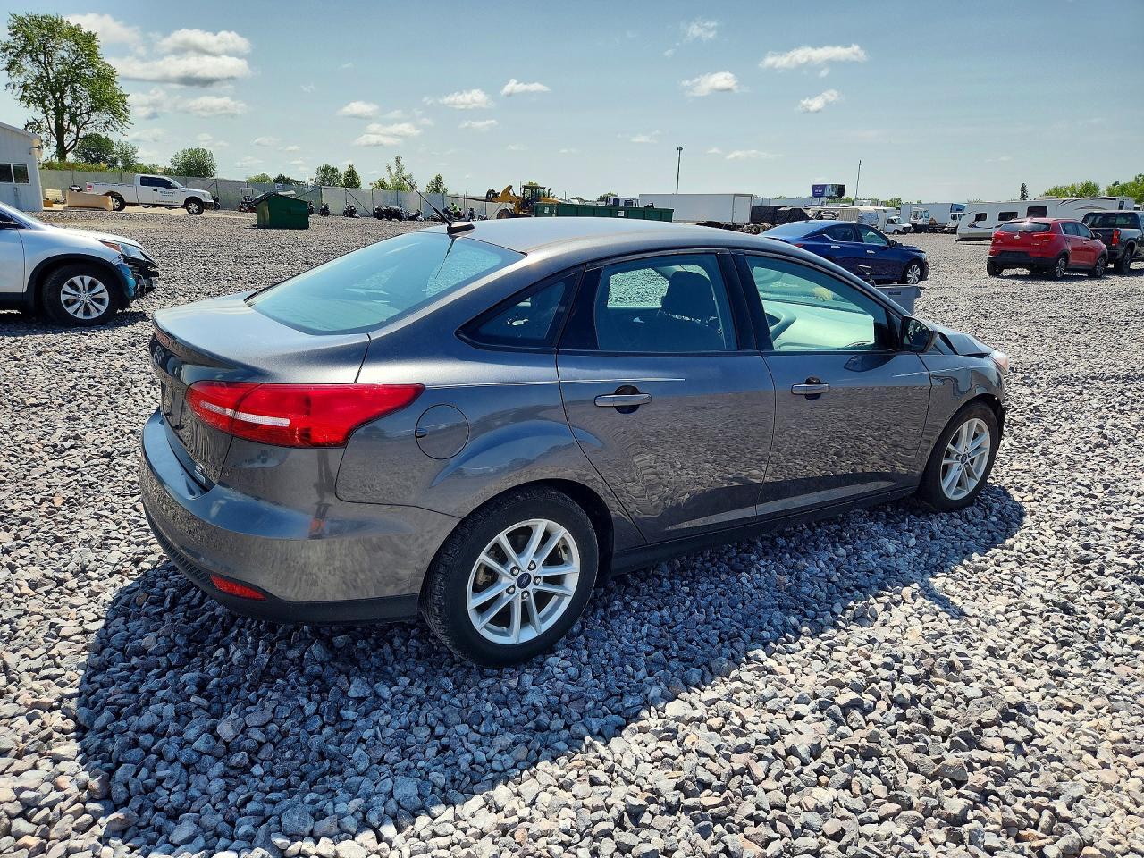 2018 Ford Focus Se - Фото 3