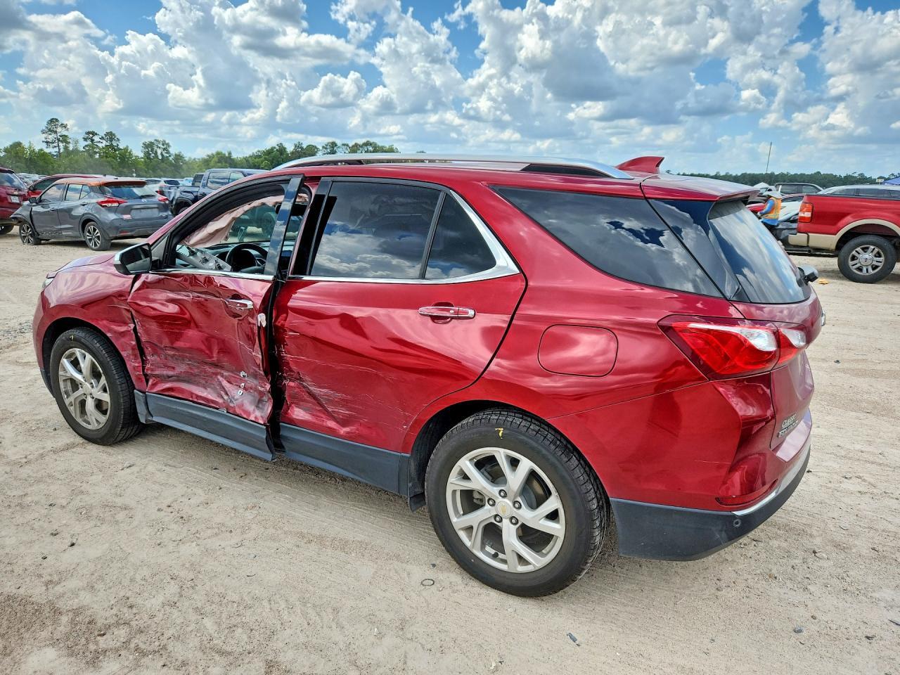 2019 Chevrolet Equinox Premier - Фото 2