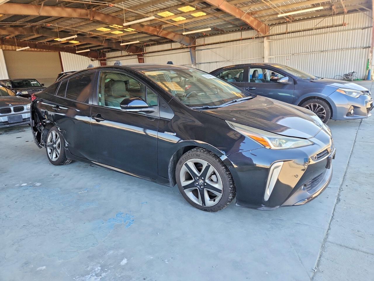2022 Toyota Prius Xle - Image 4