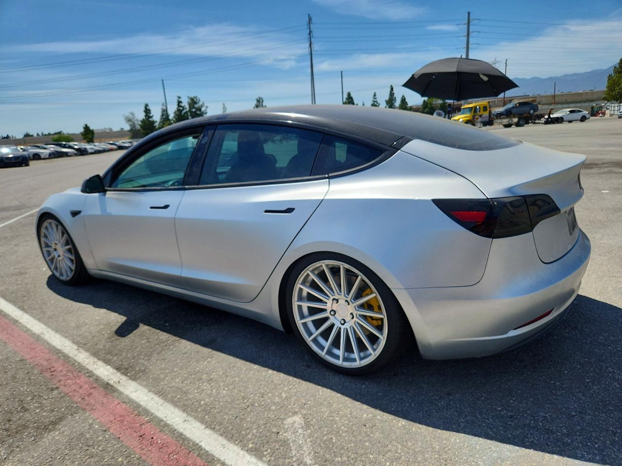 2018 Tesla Model 3 - Фото 2