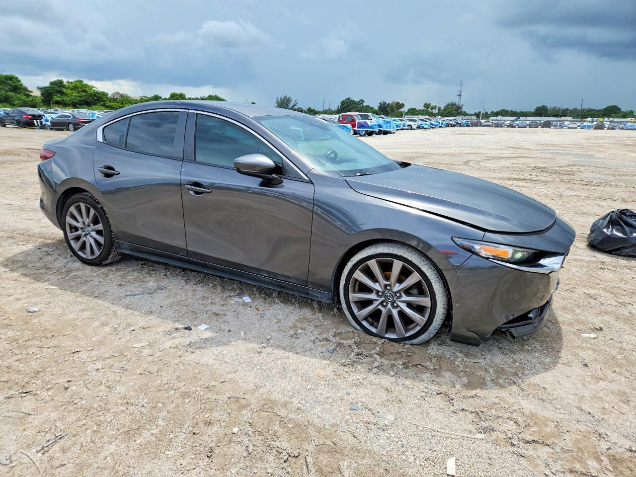 2021 Mazda 3 Preferred - Фото 4