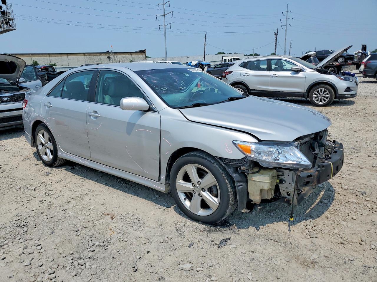 2010 Toyota Camry - Image 4
