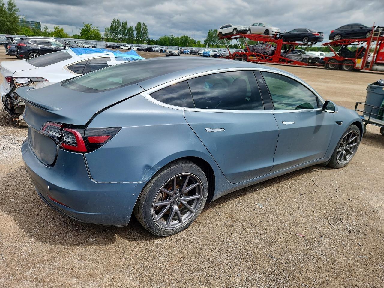 2020 Tesla Model 3 - Фото 3