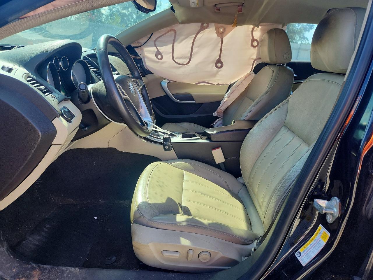 2012 Buick Regal Premium - Image 7