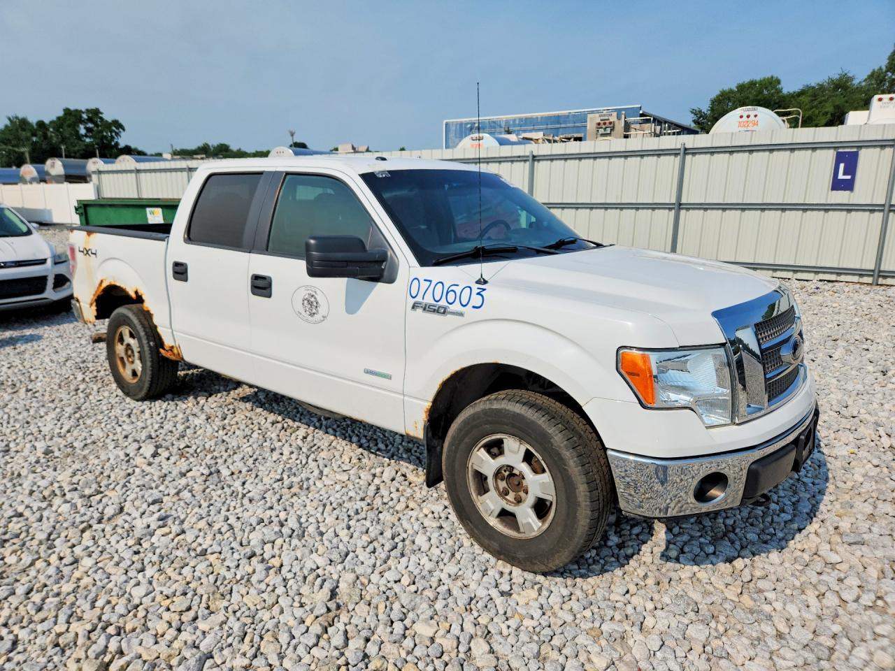 2013 Ford F150 Supercrew - Image 4