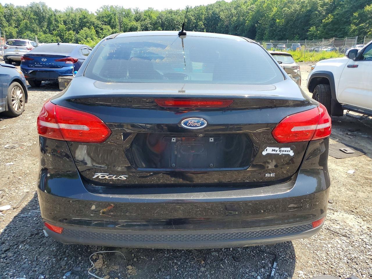 2016 Ford Focus Se - Image 6