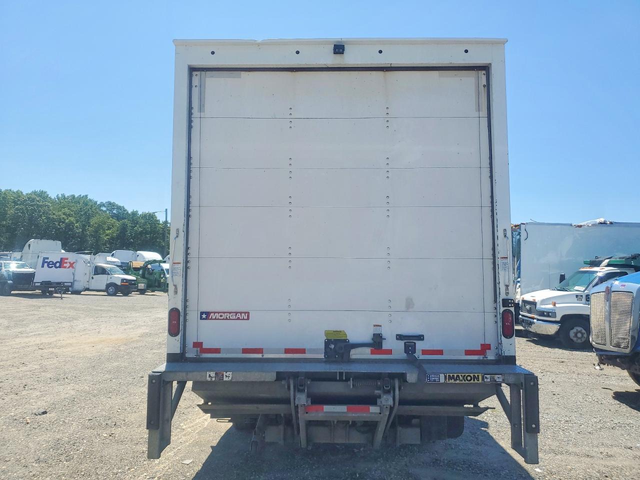 2021 Isuzu Npr Hd Box Truck - Image 6