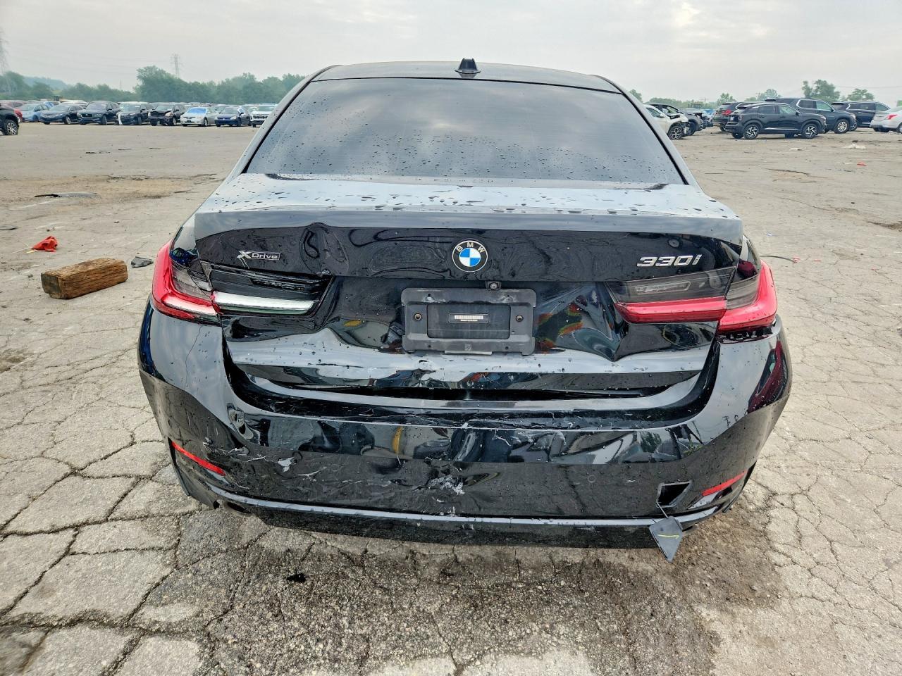2023 BMW 330Xi - Фото 6