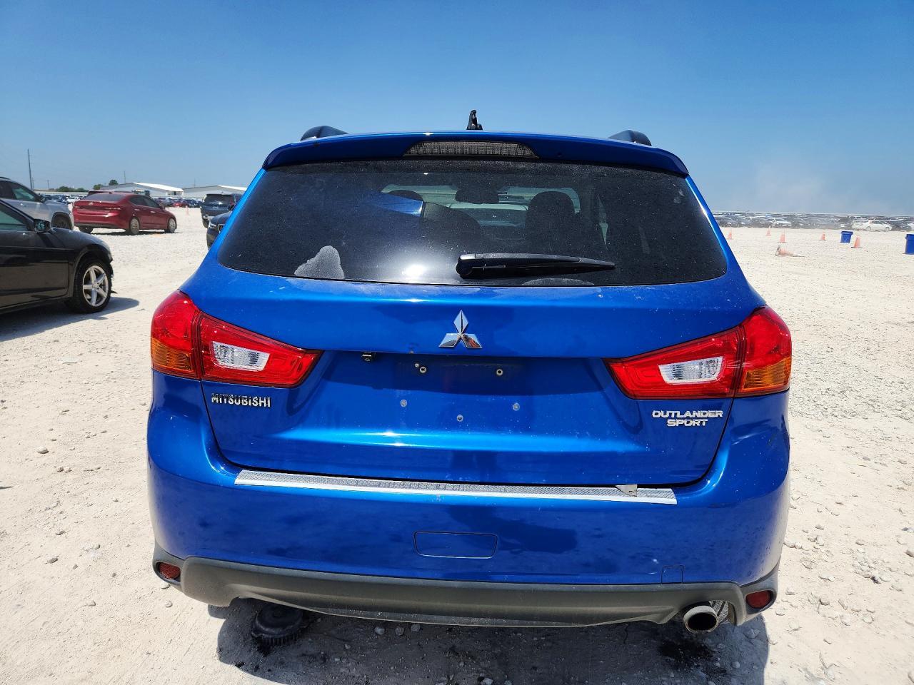 2015 Mitsubishi Outlander Sport Se - Image 6