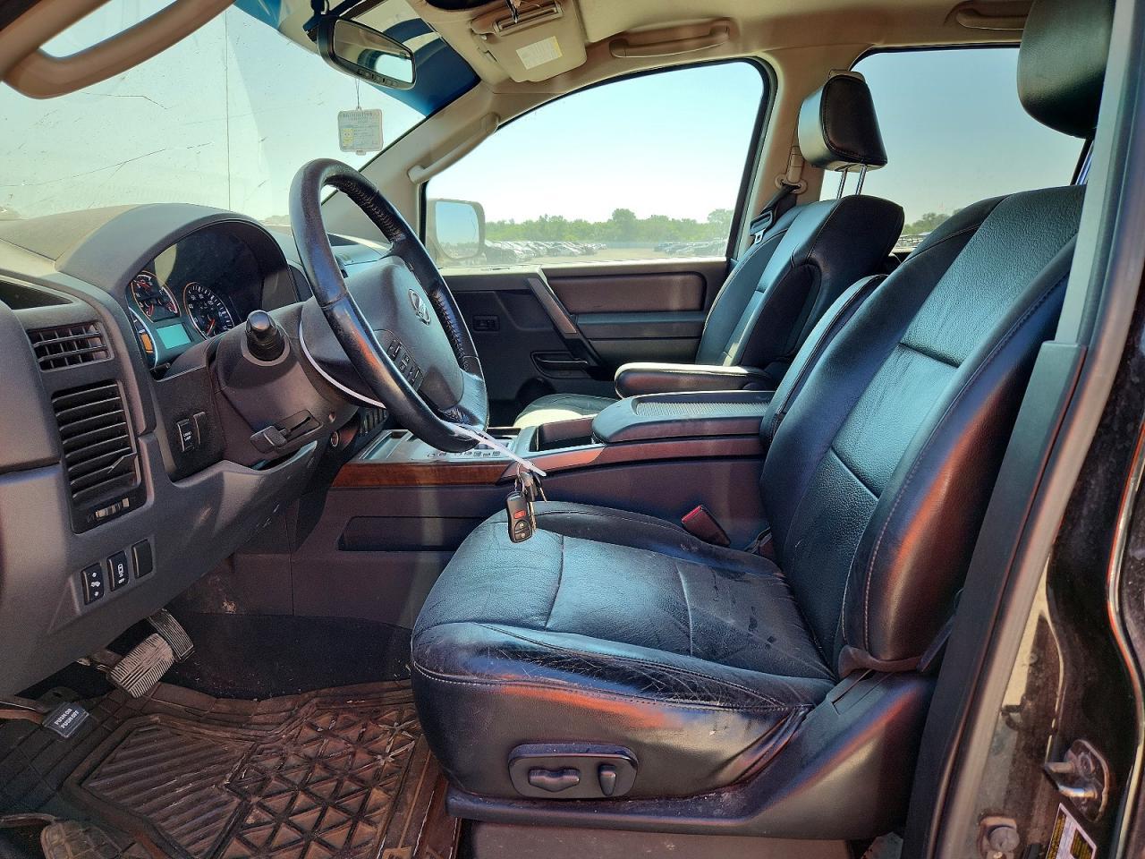 2009 Nissan Titan Xe - Фото 7