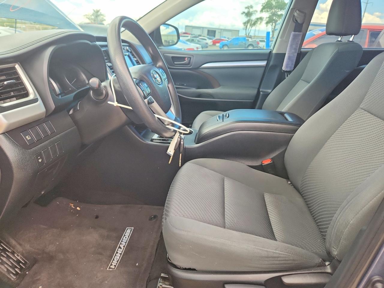 2019 Toyota Highlander Le - Фото 7