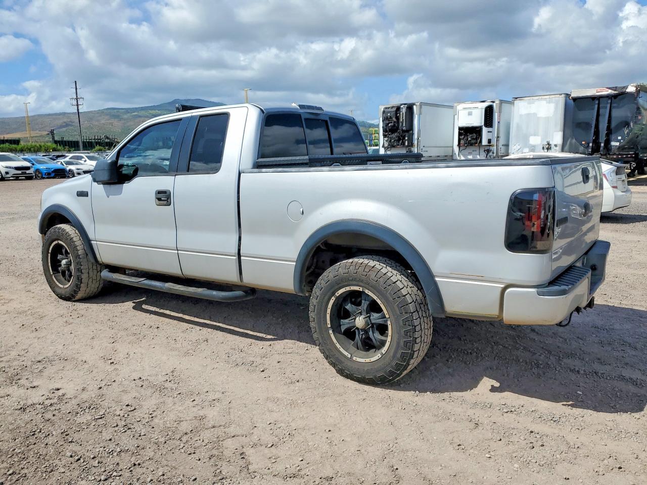 2006 Ford F150 - Image 2