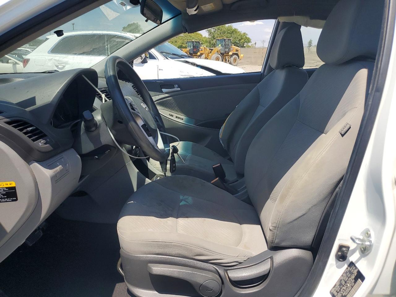 2015 Hyundai Accent Gls - Фото 7