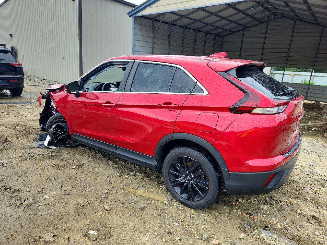 2023 Mitsubishi Eclipse Cross Le - Image 2