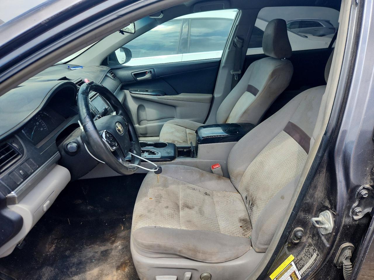 2014 Toyota Camry Le - Фото 7