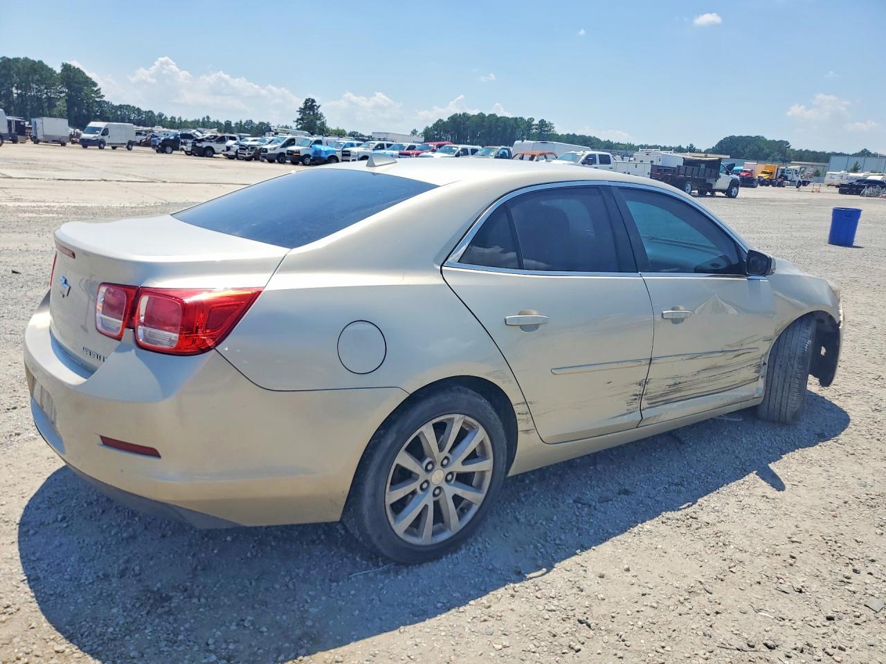 2013 Chevrolet Malibu 2Lt - Image 3