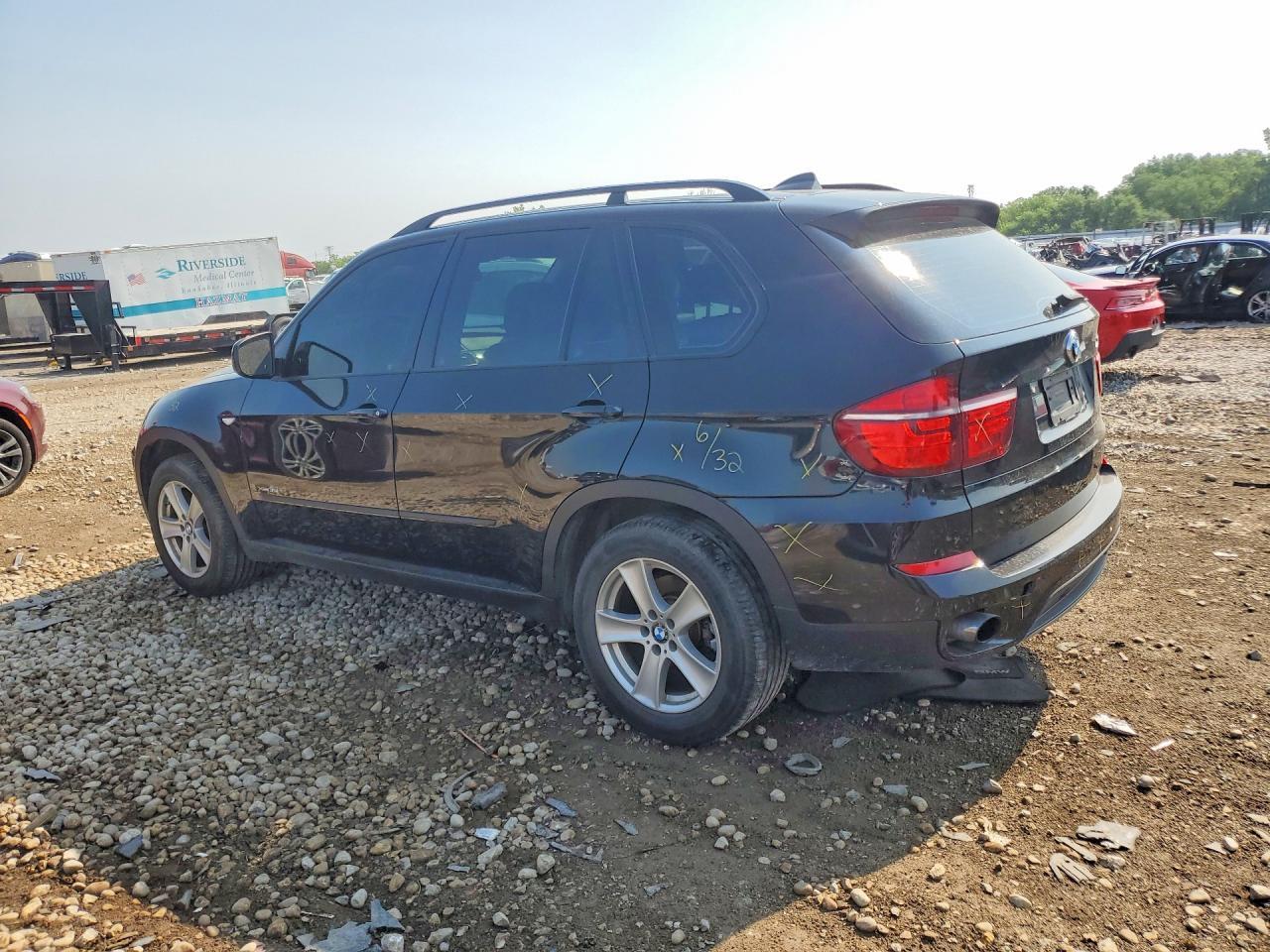 2012 BMW X5 xDrive35I - Фото 2