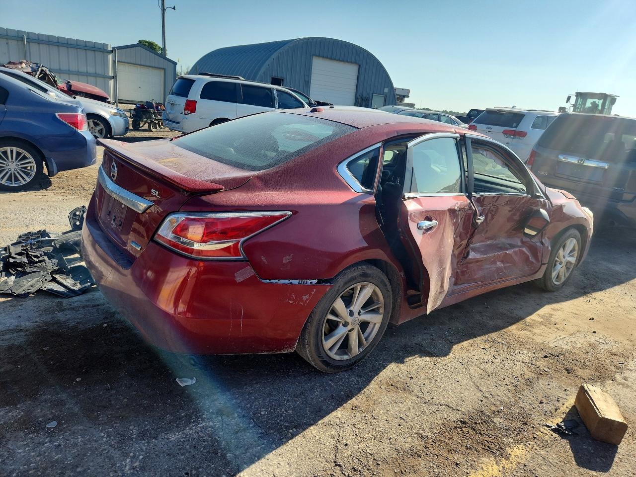 2013 Nissan Altima 2.5 - Фото 3