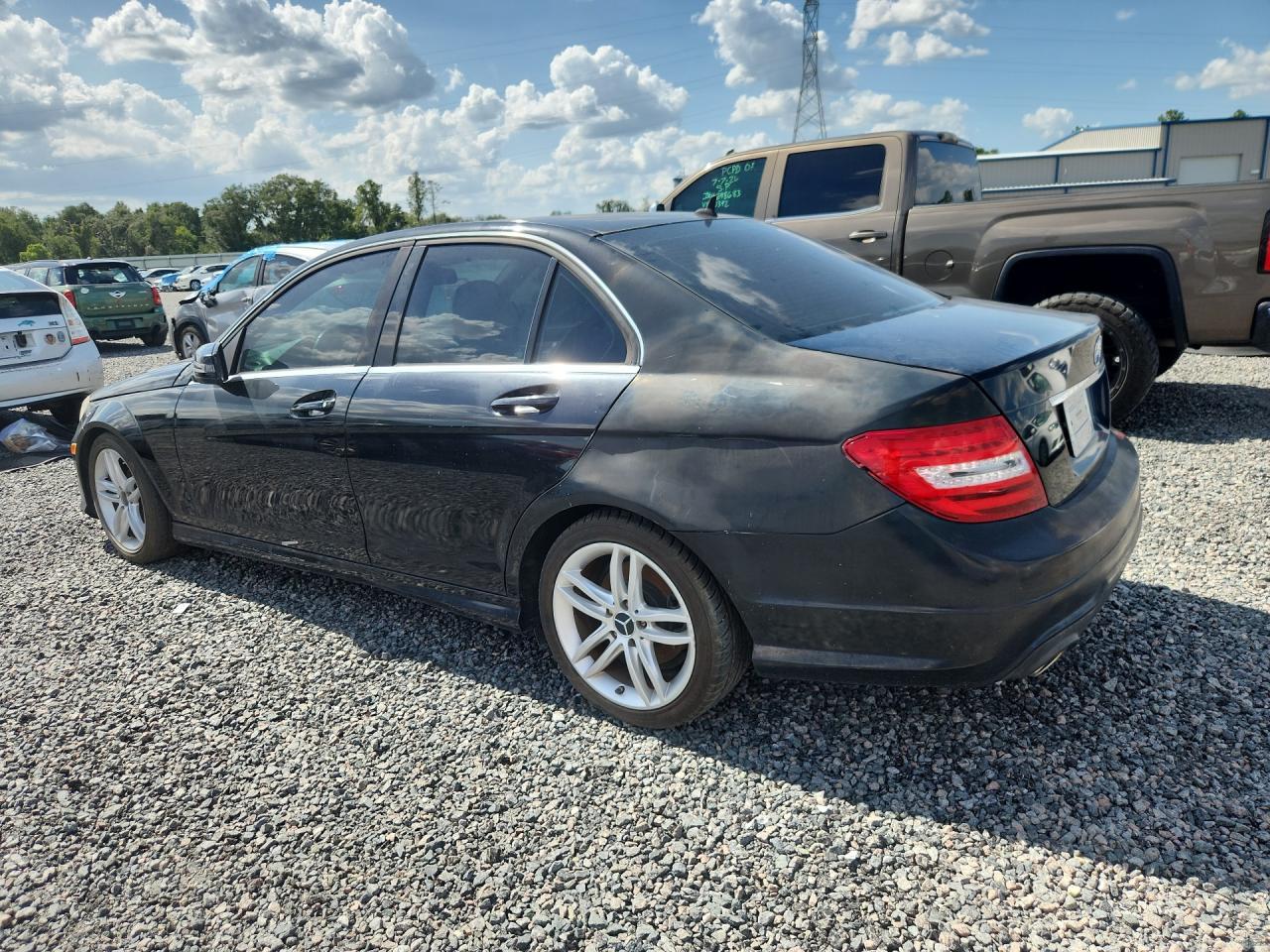 2012 Mercedes-Benz C 300 4Matic - Фото 2