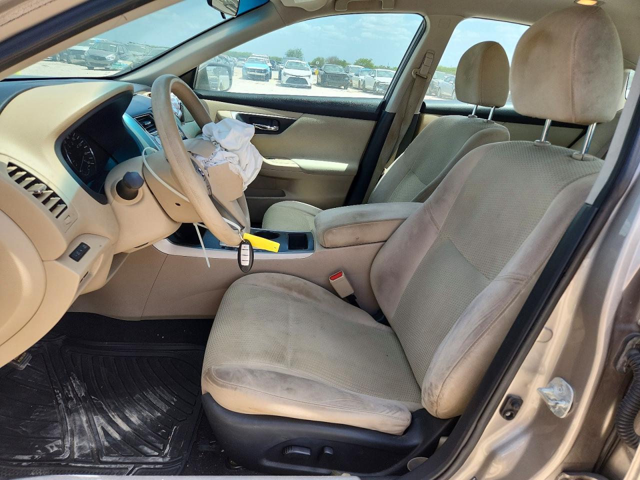 2015 Nissan Altima 2.5 S - Фото 7