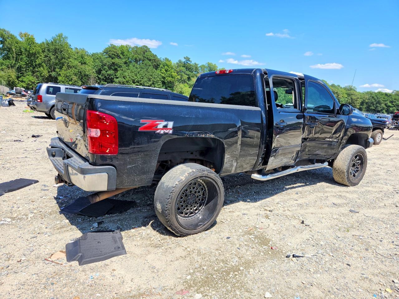 2013 Chevrolet Silverado K2500 Heavy Duty Ltz - Image 3