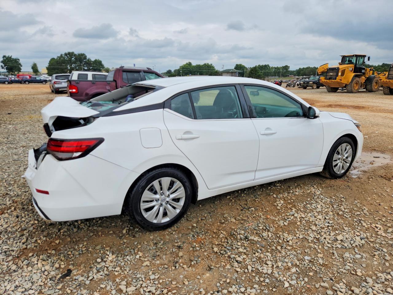 2021 Nissan Sentra S - Фото 3
