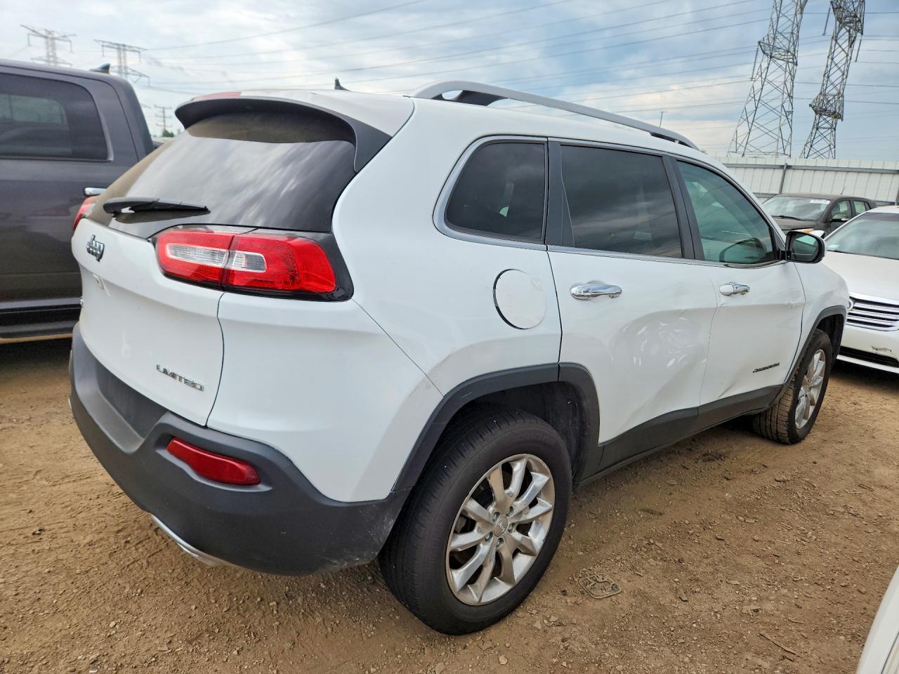 2016 Jeep Cherokee Limited - Image 3
