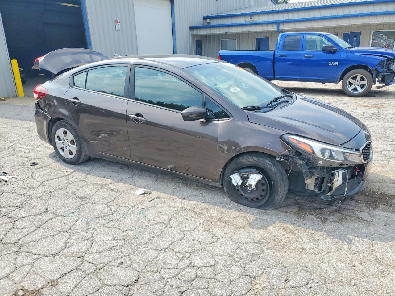 2017 Kia Forte Lx - Фото 4