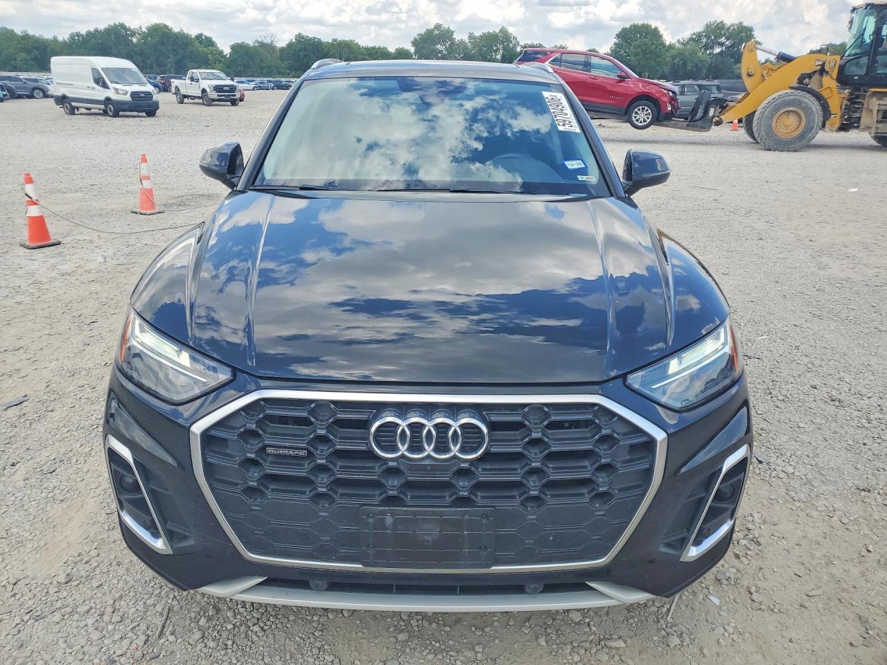 2023 Audi Q5 Premium Plus 45 - Фото 5
