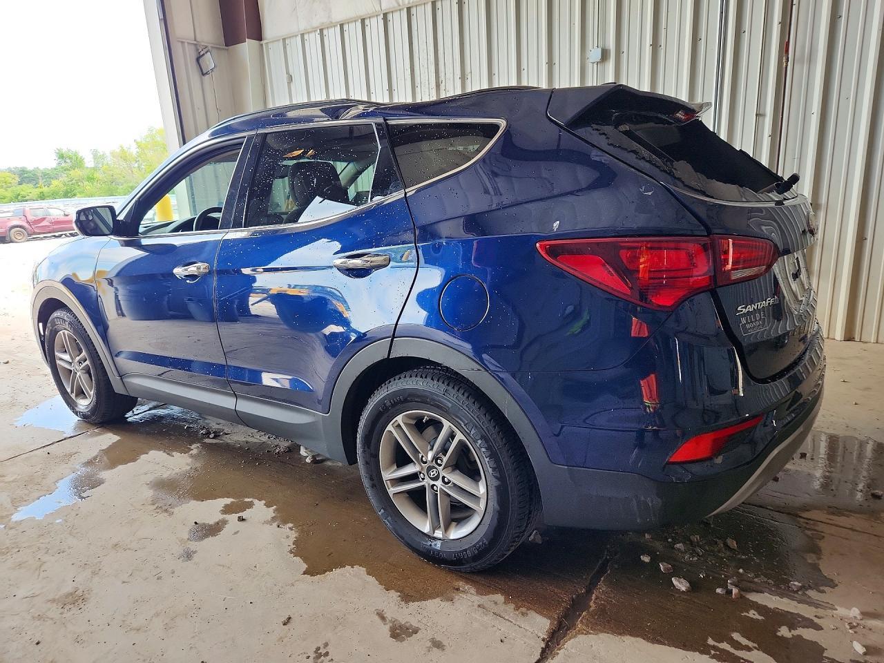 2017 Hyundai Santa Fe Sport 2.4L - Image 2