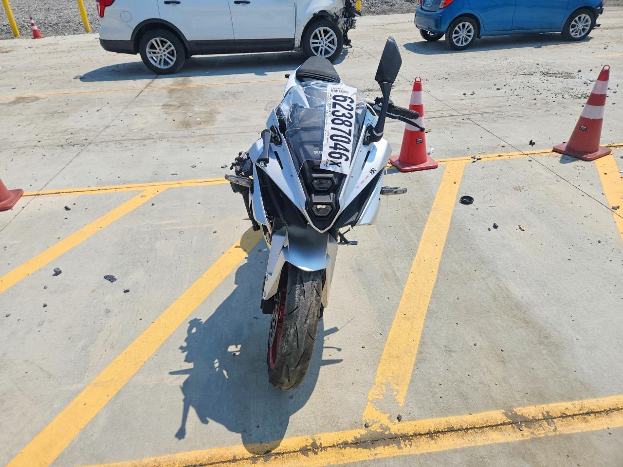 2024 Suzuki Gsx800 F - Фото 2