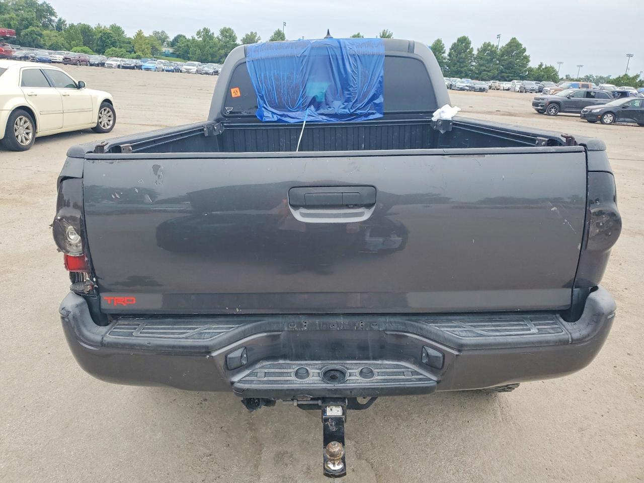 2015 Toyota Tacoma Double Cab Long Bed - Image 6