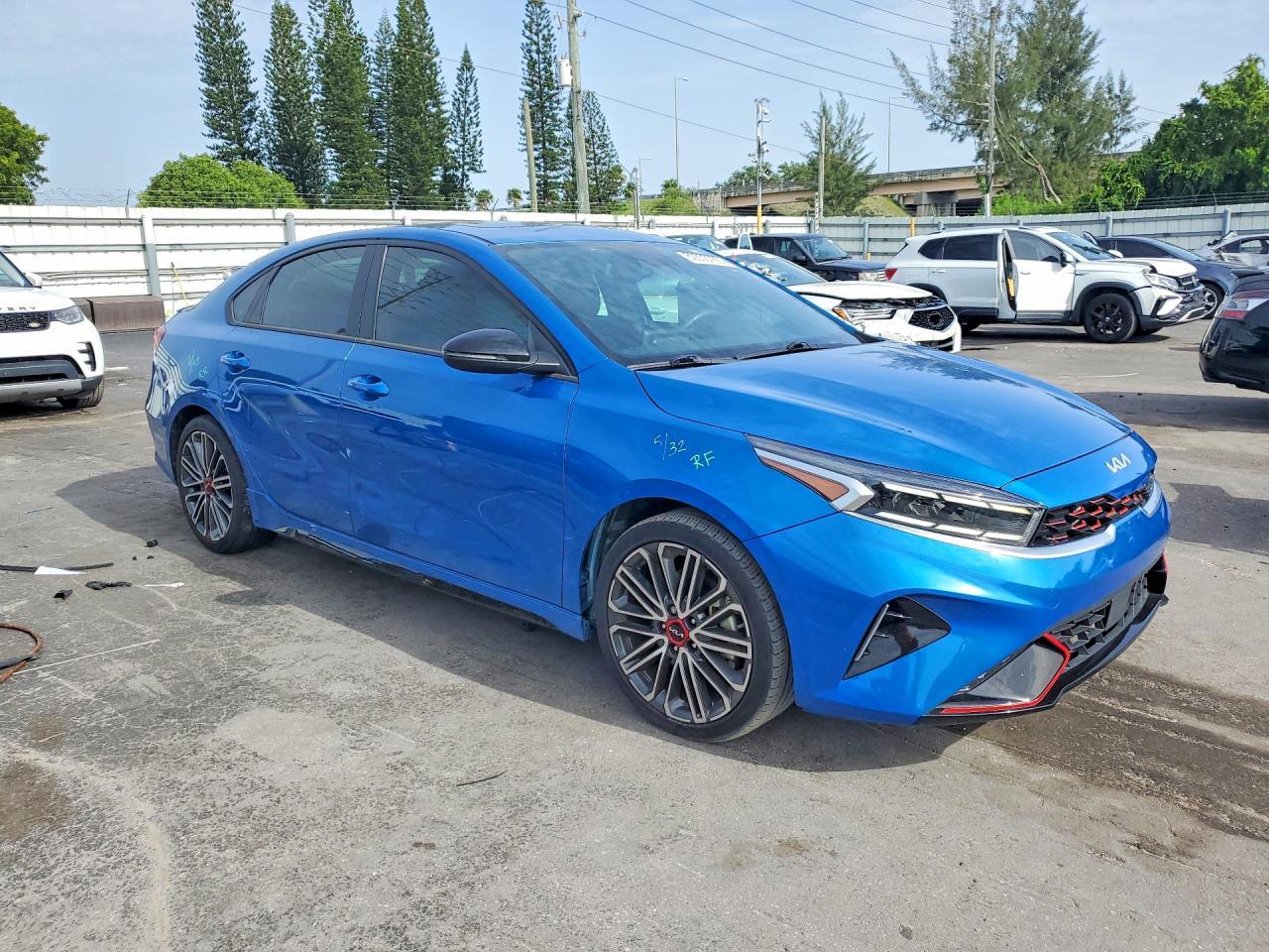 2023 Kia Forte Gt - Фото 4