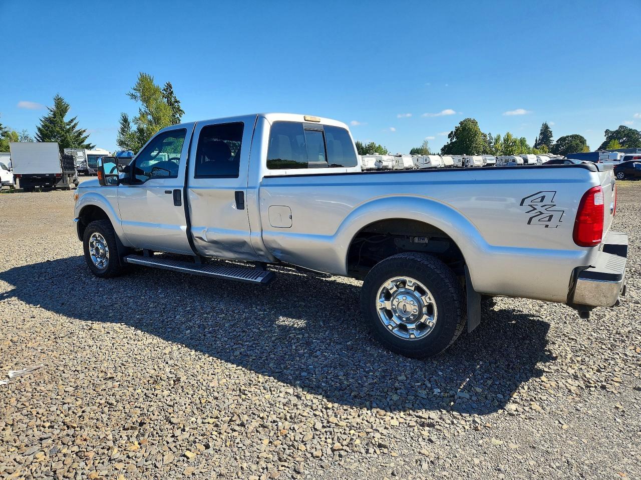 2016 Ford F350 Super Duty - Фото 2