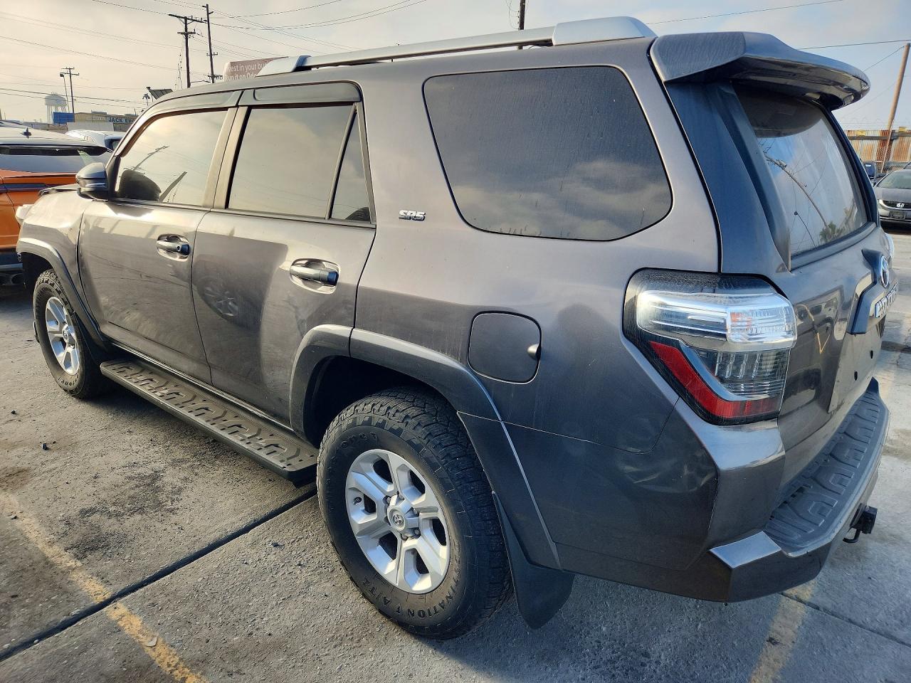 2016 Toyota 4Runner Sr5 Premium - Фото 2