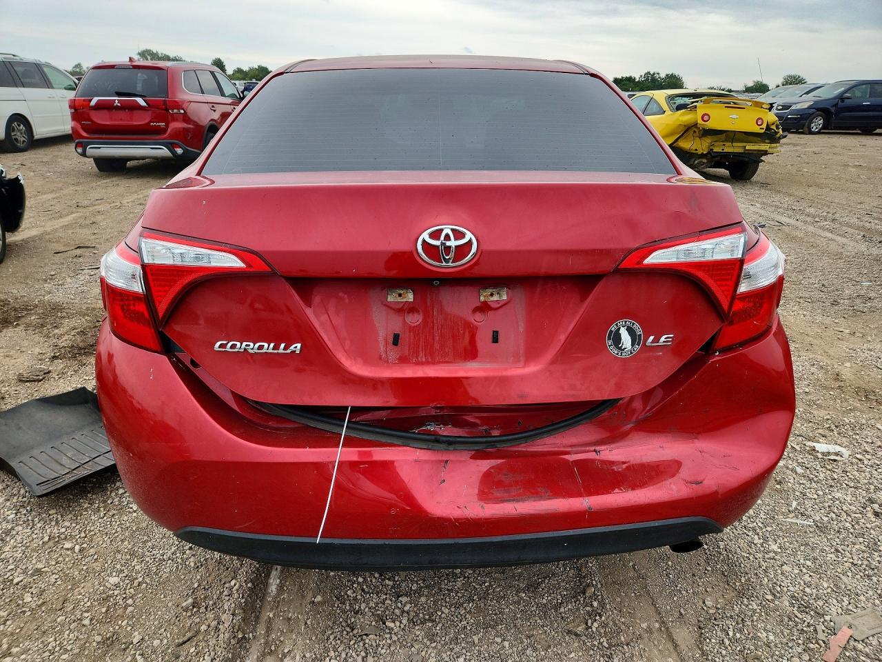 2015 Toyota Corolla Le - Фото 6