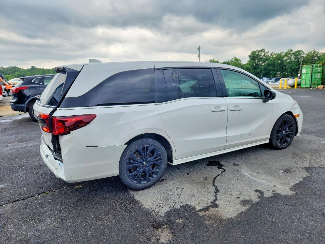 2025 Honda Odyssey Sport-L - Фото 3