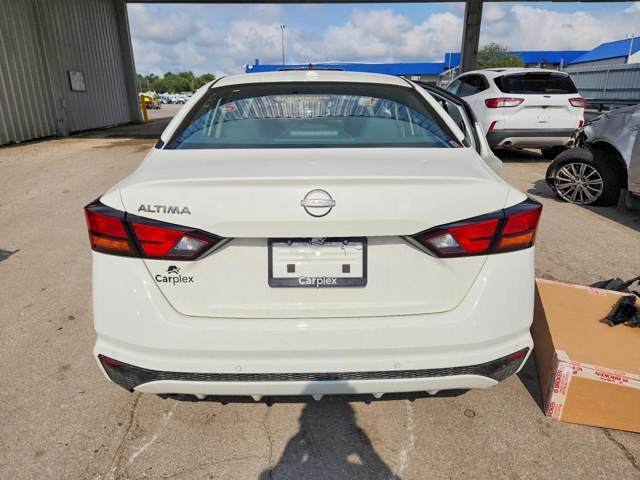 2025 Nissan Altima Sv - Image 6