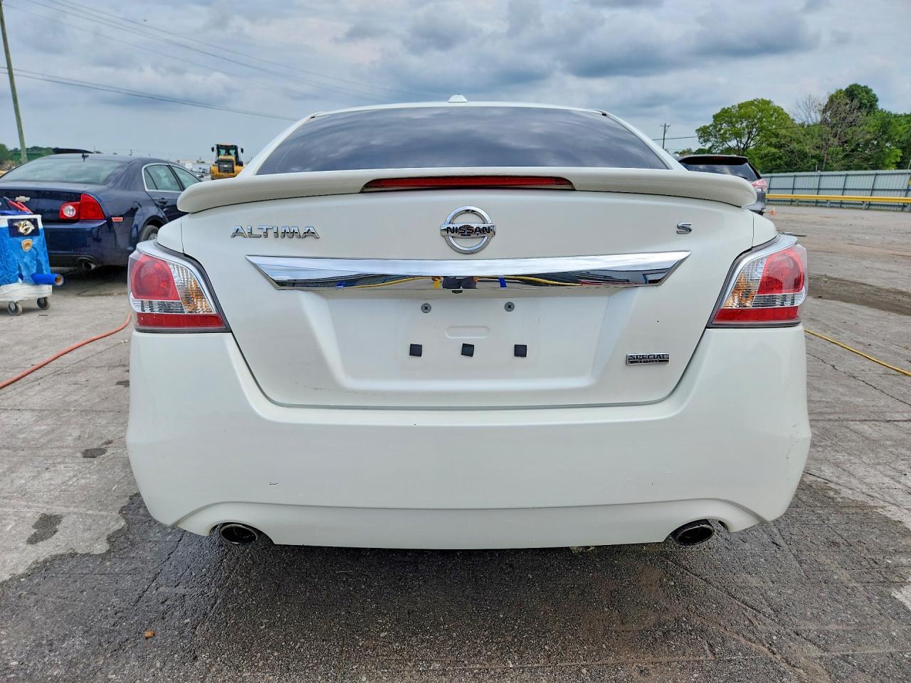 2015 Nissan Altima 2.5 S - Фото 6