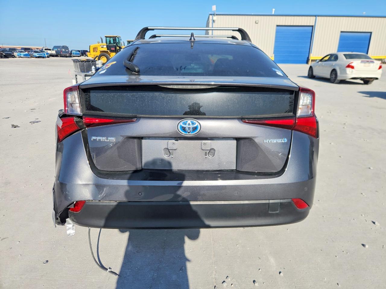 2022 Toyota Prius Le - Фото 6