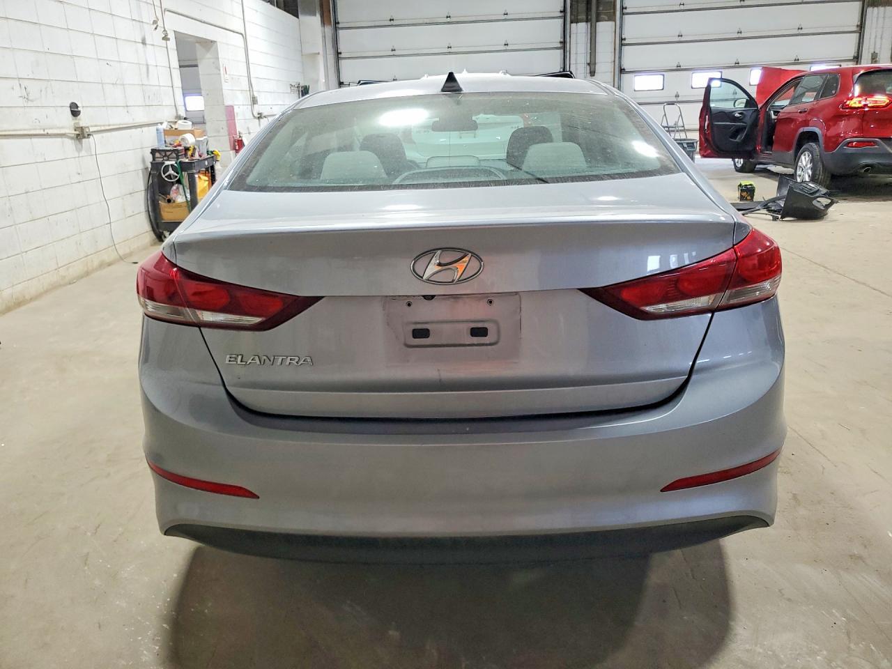 2017 Hyundai Elantra Se - Image 6