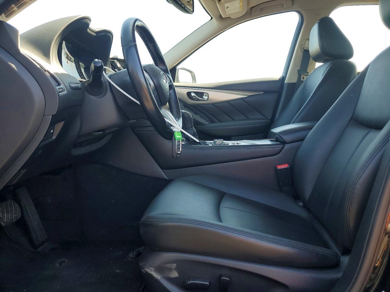 2019 Infiniti Q50 3.0T Luxe - Фото 7