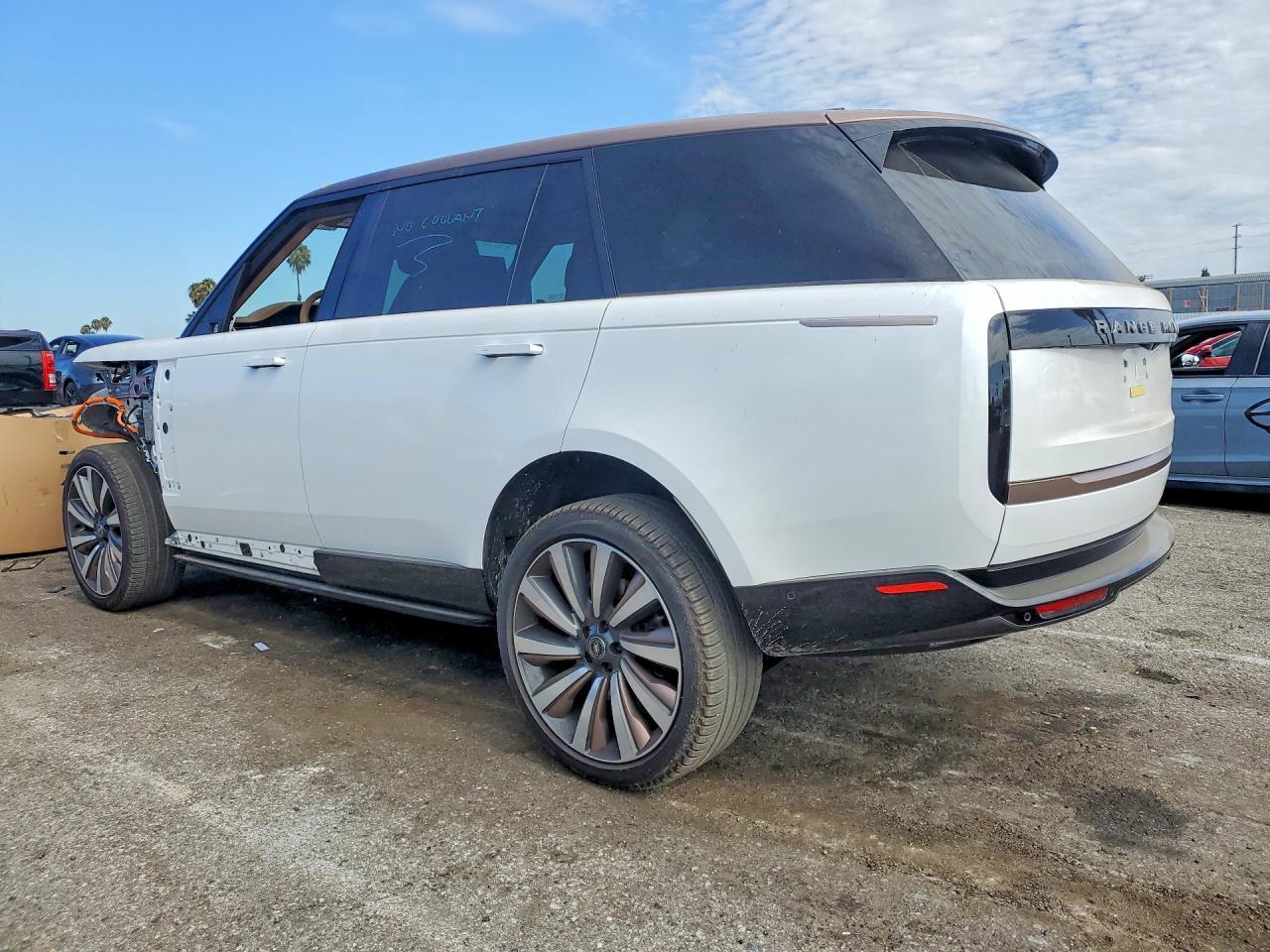 2023 Land Rover Range Rover First Edition - Image 2