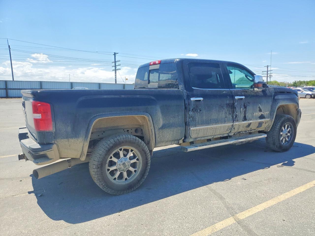 2017 GMC Sierra - Фото 3