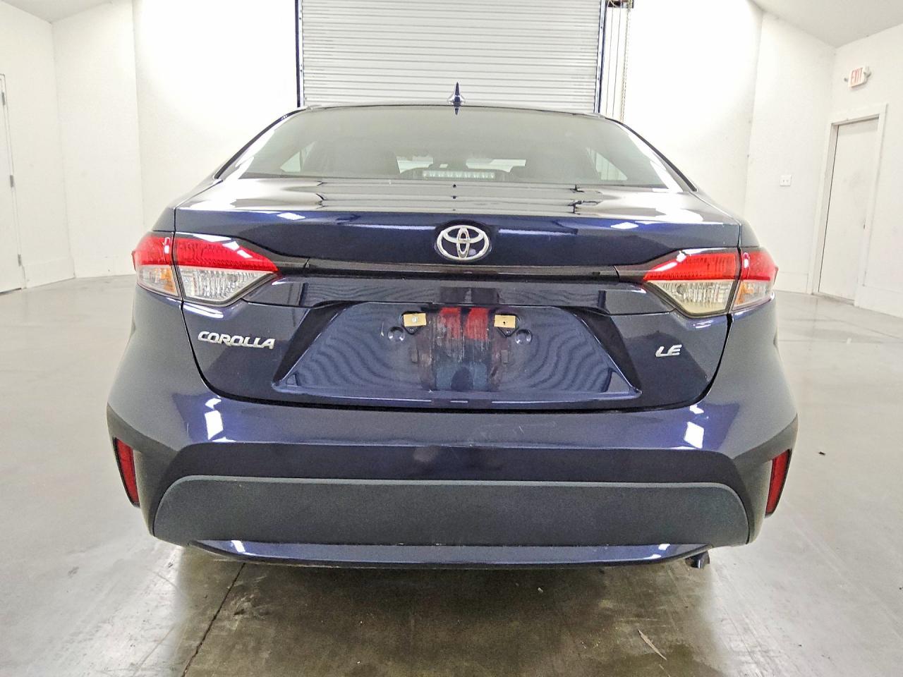 2025 Toyota Corolla Le - Фото 6