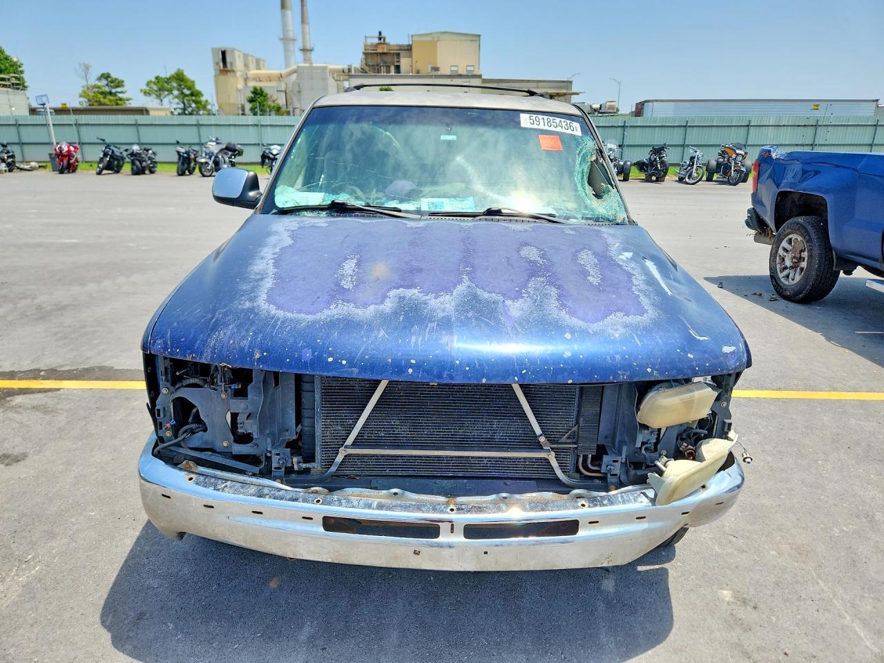 2001 Chevrolet Suburban C1500 - Image 5