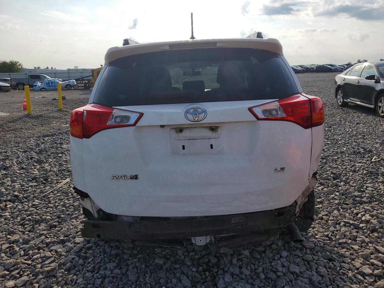 2015 Toyota Rav4 - Фото 6