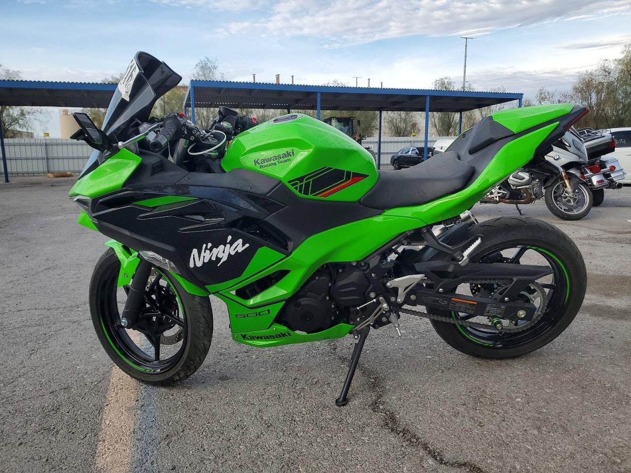 2024 Kawasaki Ex500 H - Фото 3